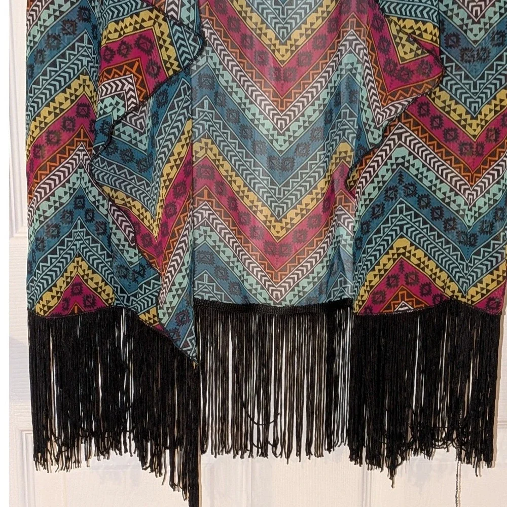 LuLaRoe Monroe Kimono Small Multicolor Geometric Chevron Fringe Chiffon Wrap NWT